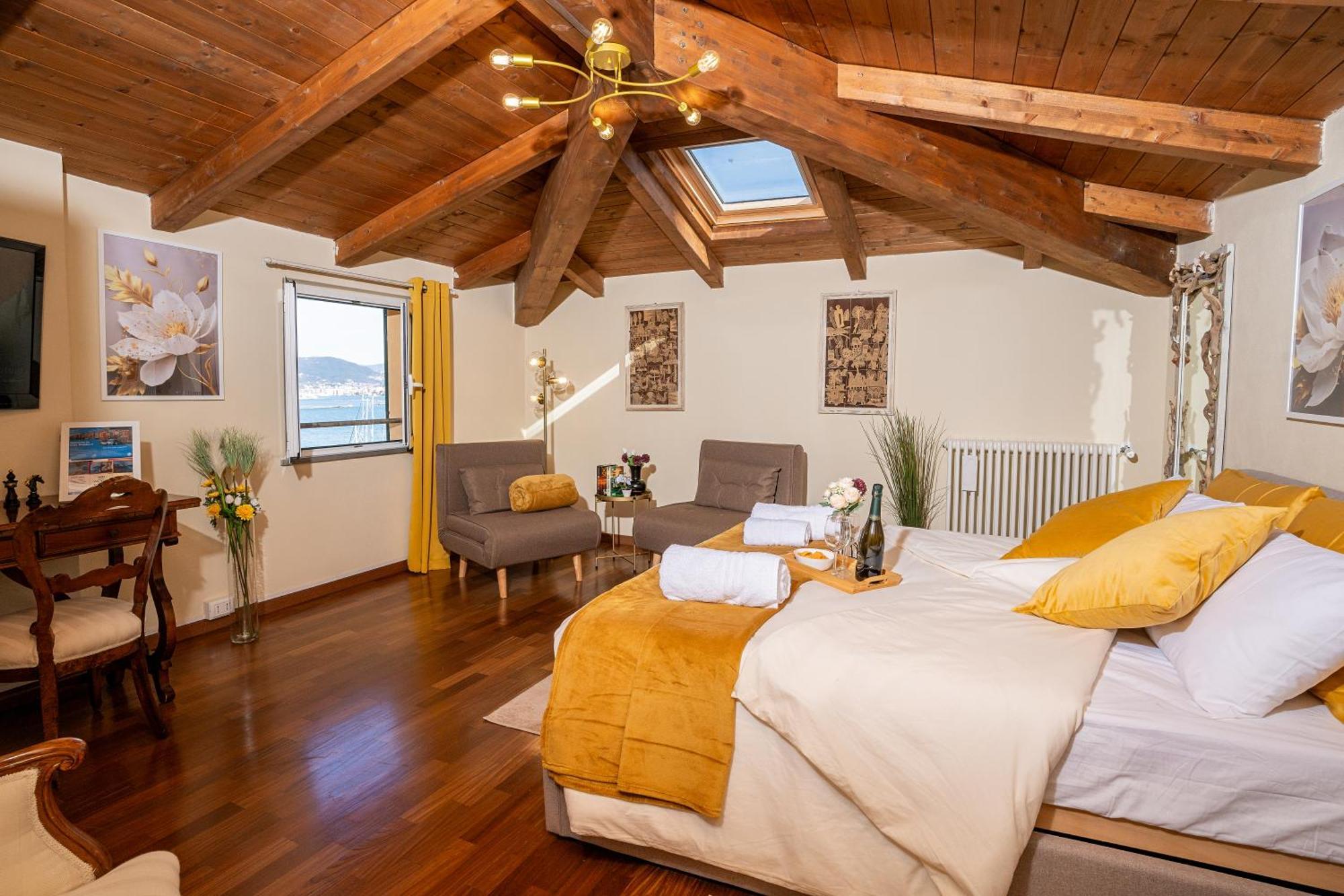 Villa Amelia - Vista Mare - Феззано Екстер'єр фото